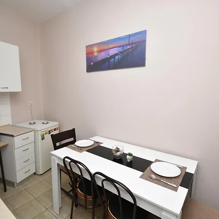 Apartment Like Your *